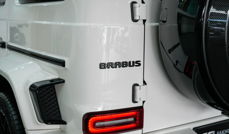 
								BRABUS G700 2021 full									