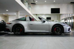 
										Porsche 911 Targa 4 GTS Cabriolet 2023 full									