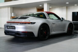 
										Porsche 911 Targa 4 GTS Cabriolet 2023 full									