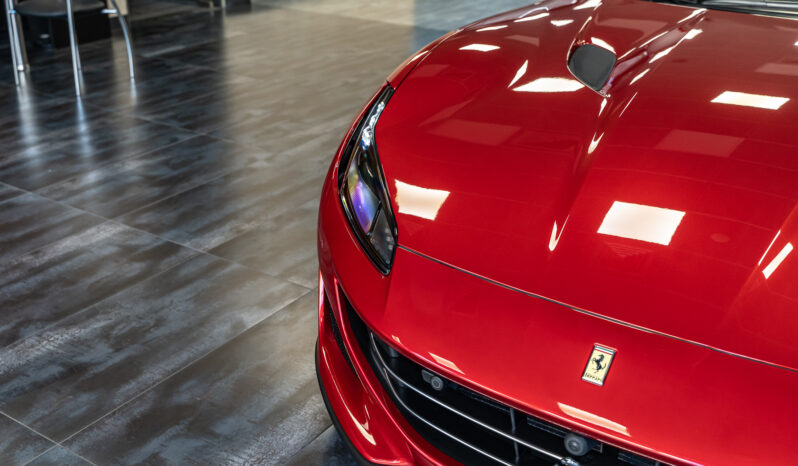 
								Ferrari Portofino 2019 full									