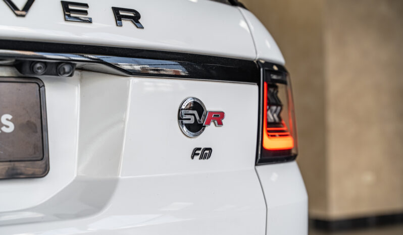 
								Range Rover Sport SVR 2019 full									