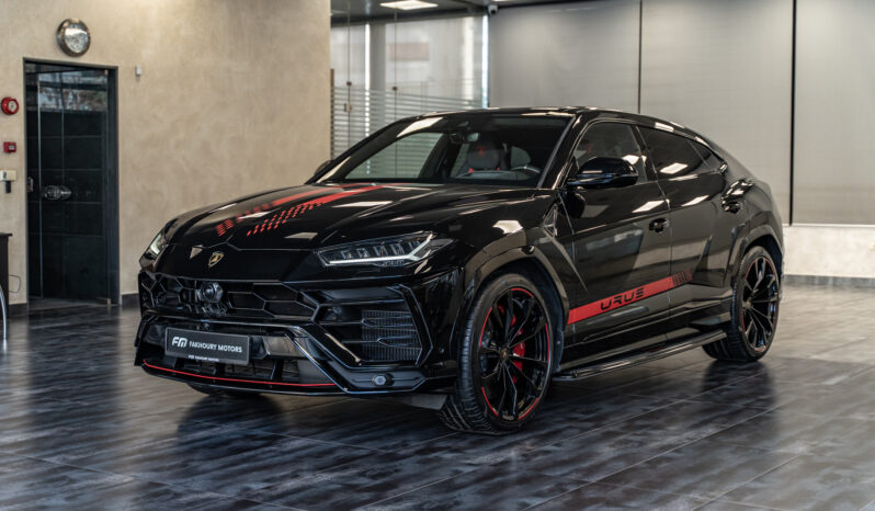 
								Lamborghini Urus 2022 full									