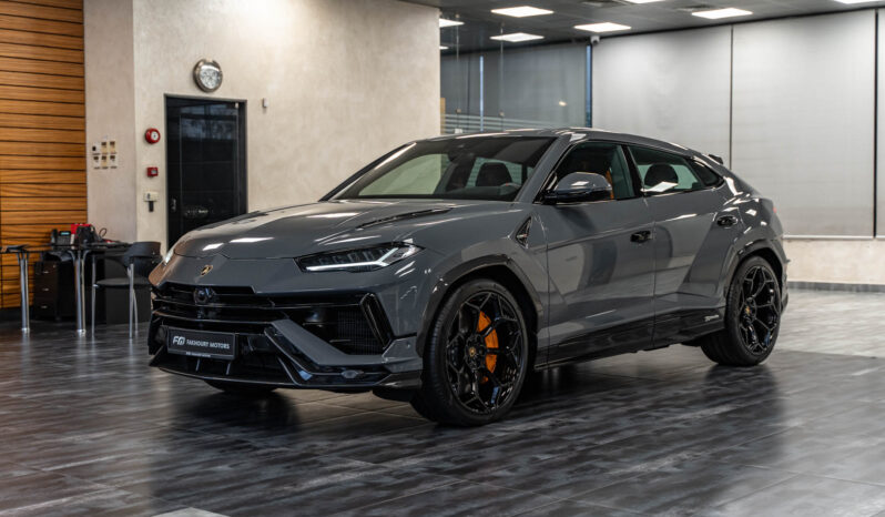 
								Lamborghini Urus Performante 2024 full									