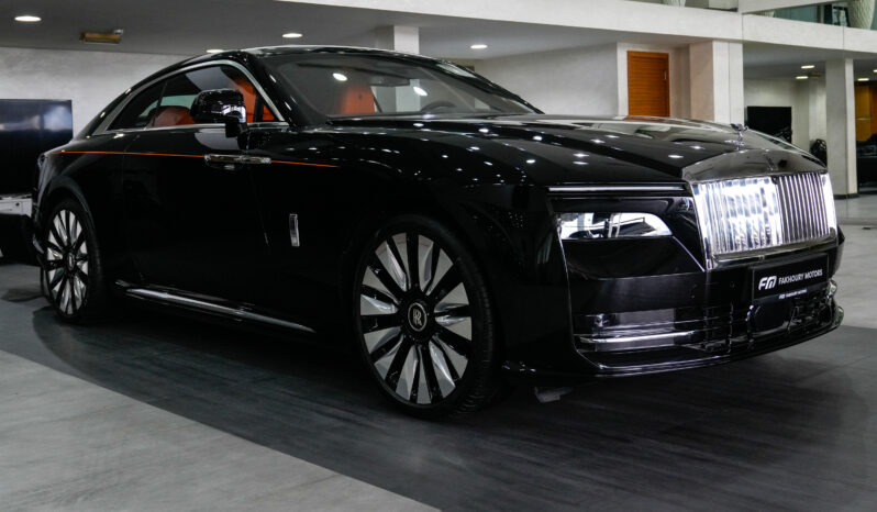 
								Rolls Royce Spectre 2024 full									