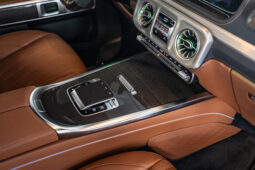 
										Mercedes-AMG G63 2025 full									