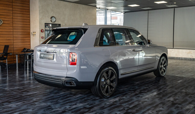 
								Rolls Royce Cullinan 2023 full									