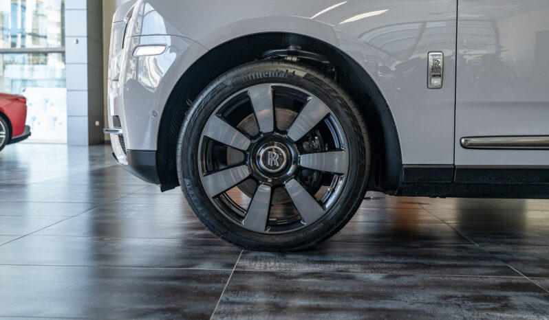 
								Rolls Royce Cullinan 2023 full									