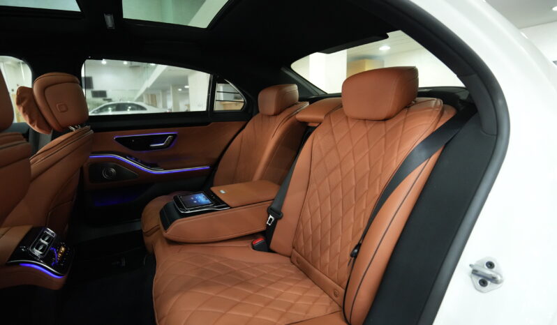
								BRABUS B550 based on the Mercedes Benz S580 L 2022 full									