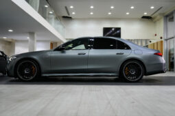 
										Mercedes-AMG S 63 E-Performance 2023 full									