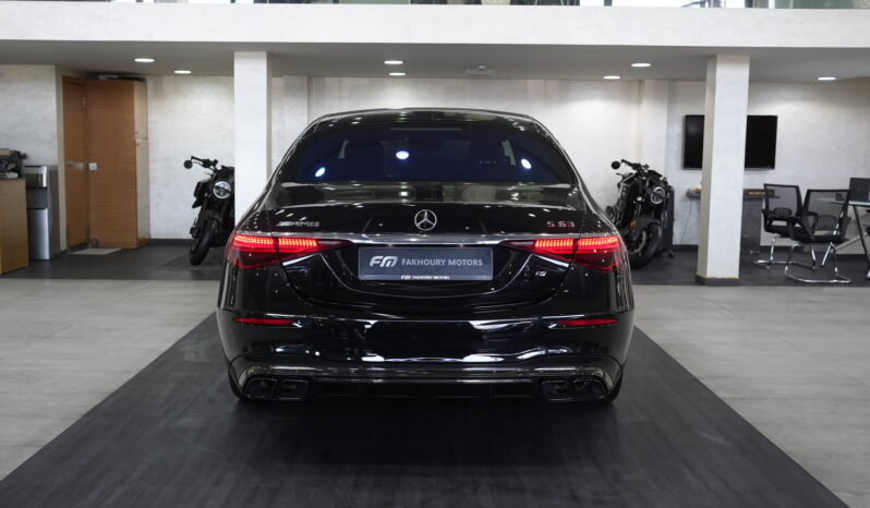 
								Mercedes-AMG S 63 E-Performance 2024 full									